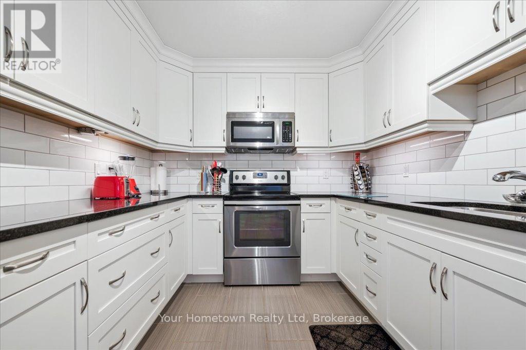 27b - 27 Stumpf Street, Centre Wellington, Ontario  N0B 1S0 - Photo 9 - X12601038