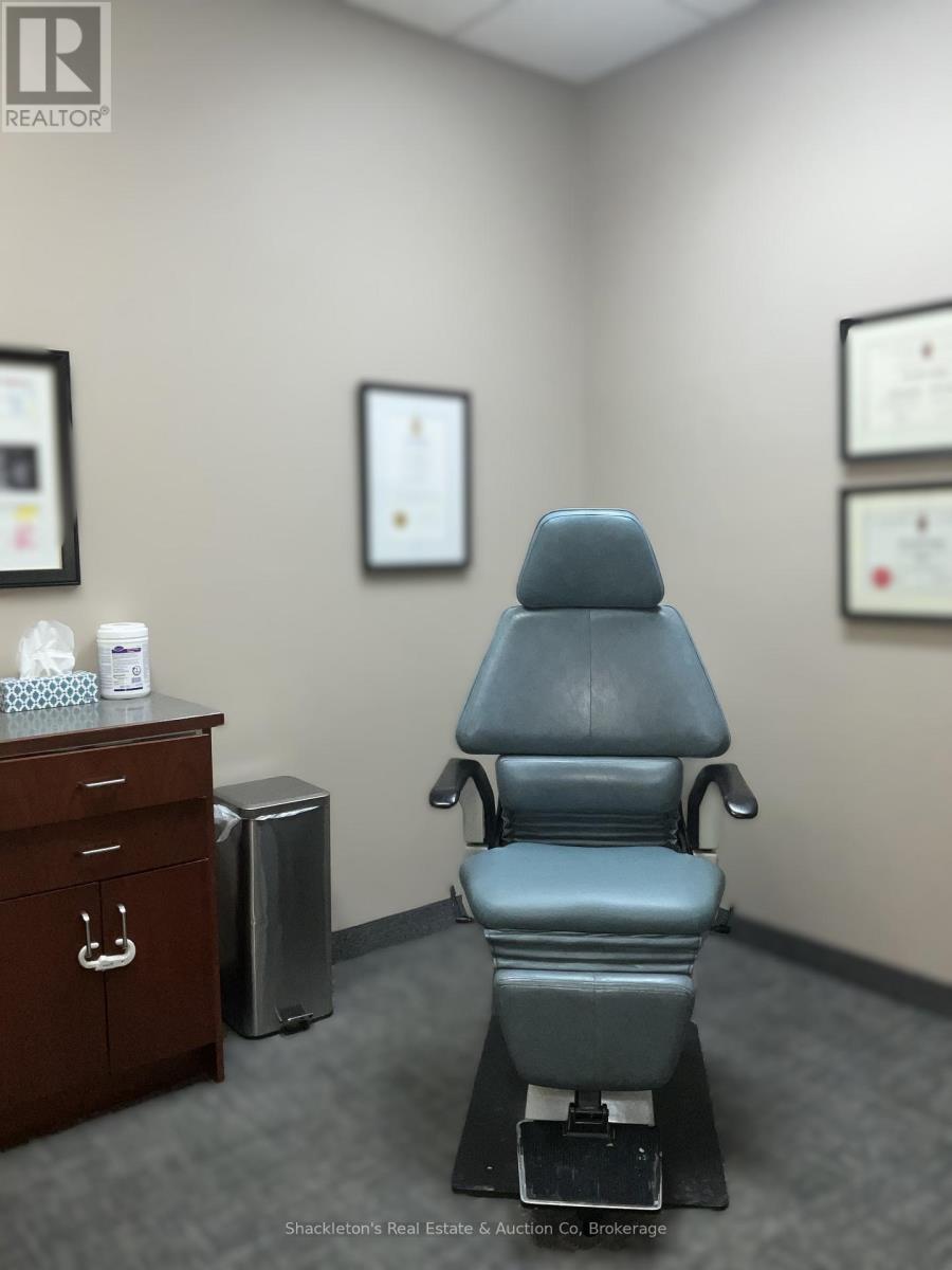 285-295 Huron Street, Stratford, Ontario N5A 5T3 - Photo 6 - X12601138