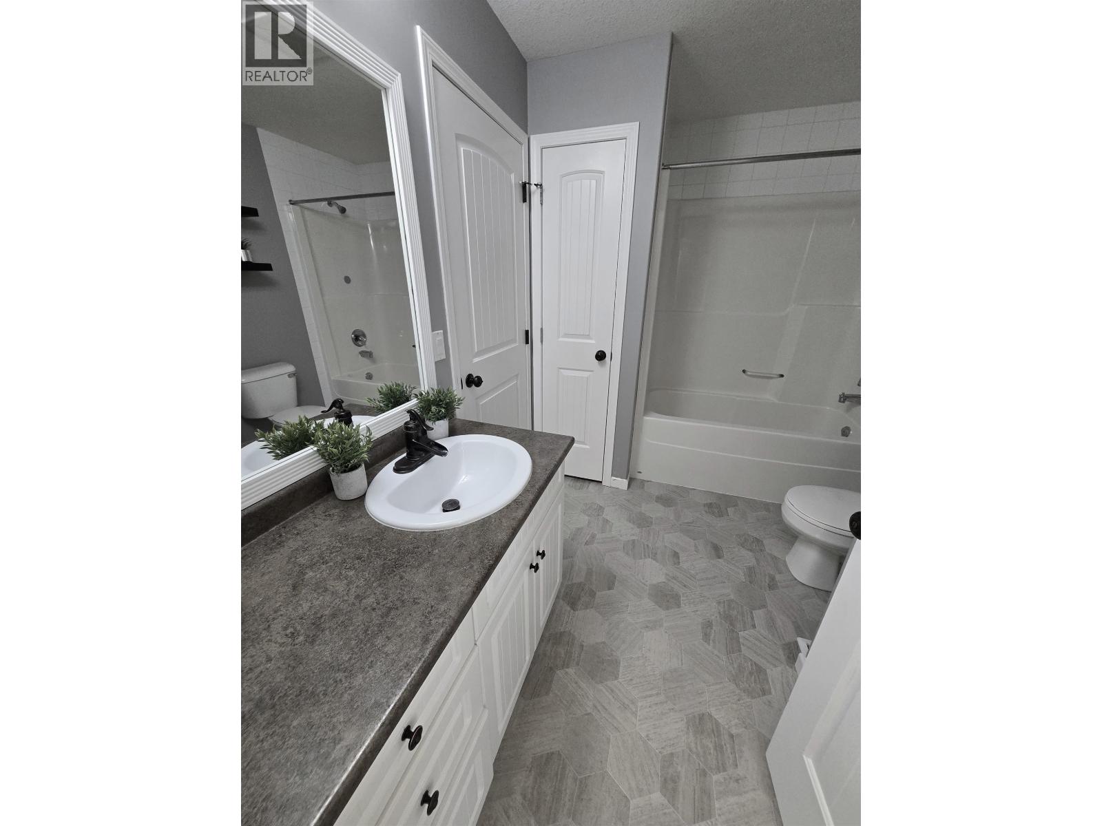 8724 114 Avenue, Fort St. John, British Columbia  V1J 0C3 - Photo 21 - R3069985