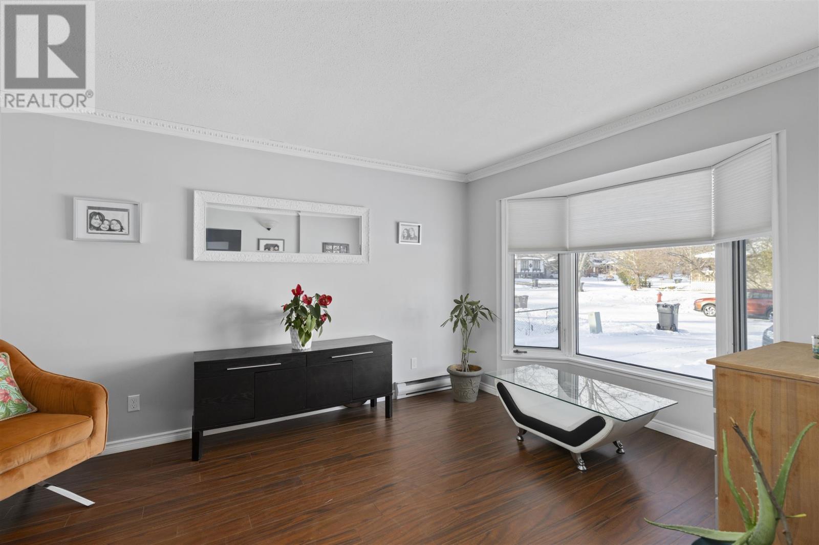 27 Golf Range Cres, Sault Ste. Marie, Ontario  P6A 6A4 - Photo 12 - SM253409