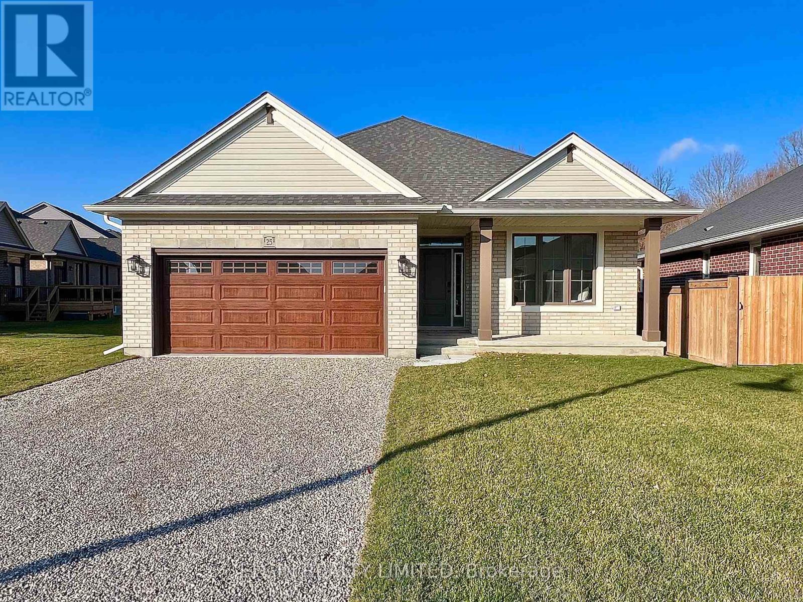 25 Dunning Way, St. Thomas, Ontario  N5R 0P7 - Photo 1 - X12601034