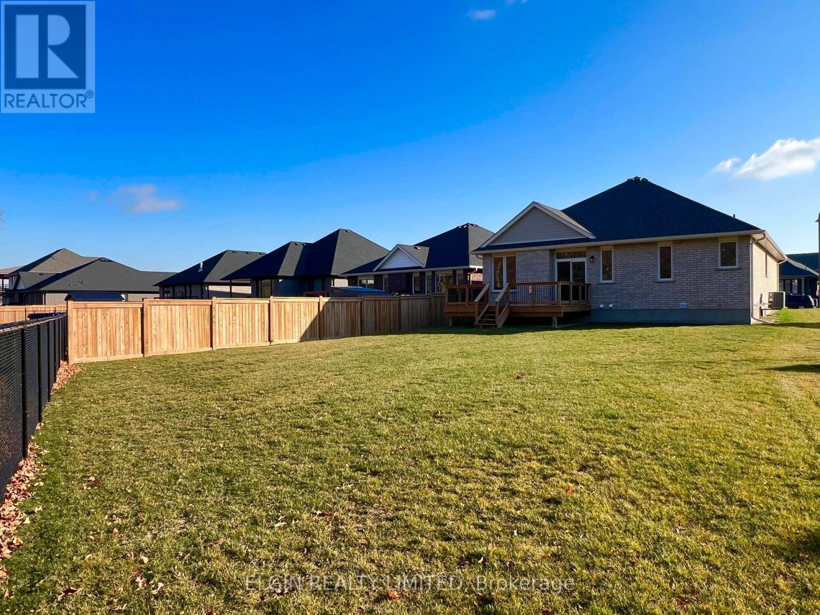 25 Dunning Way, St. Thomas, Ontario  N5R 0P7 - Photo 4 - X12601034