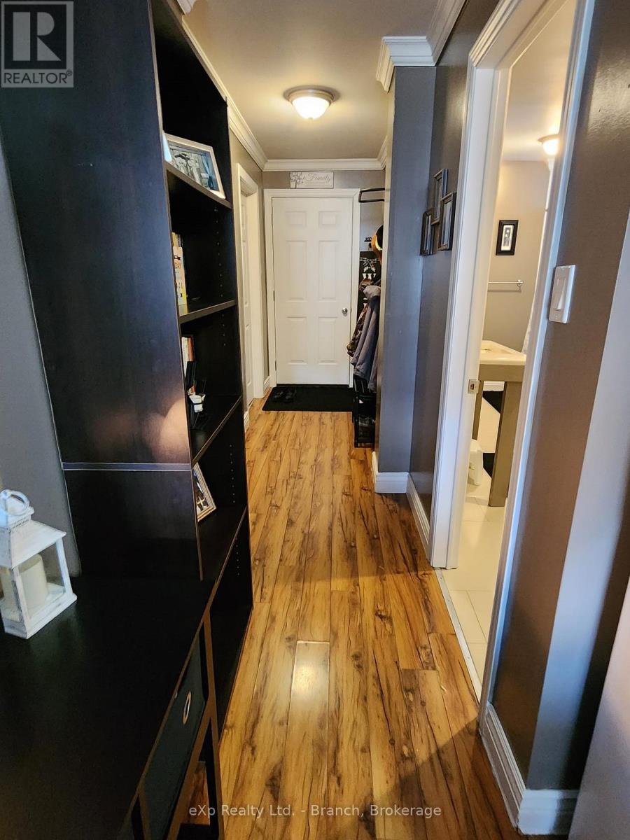 13 Main Street, Kirkland Lake (Kl & Area), Ontario  P2N 3C8 - Photo 9 - T12601126