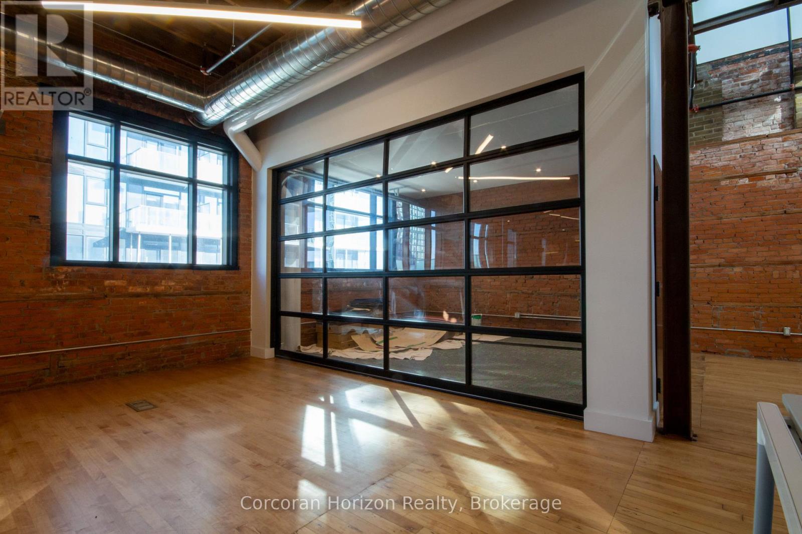 400 - 59 King Street E, Hamilton (Beasley), Ontario  L8N 1A5 - Photo 10 - X12601112