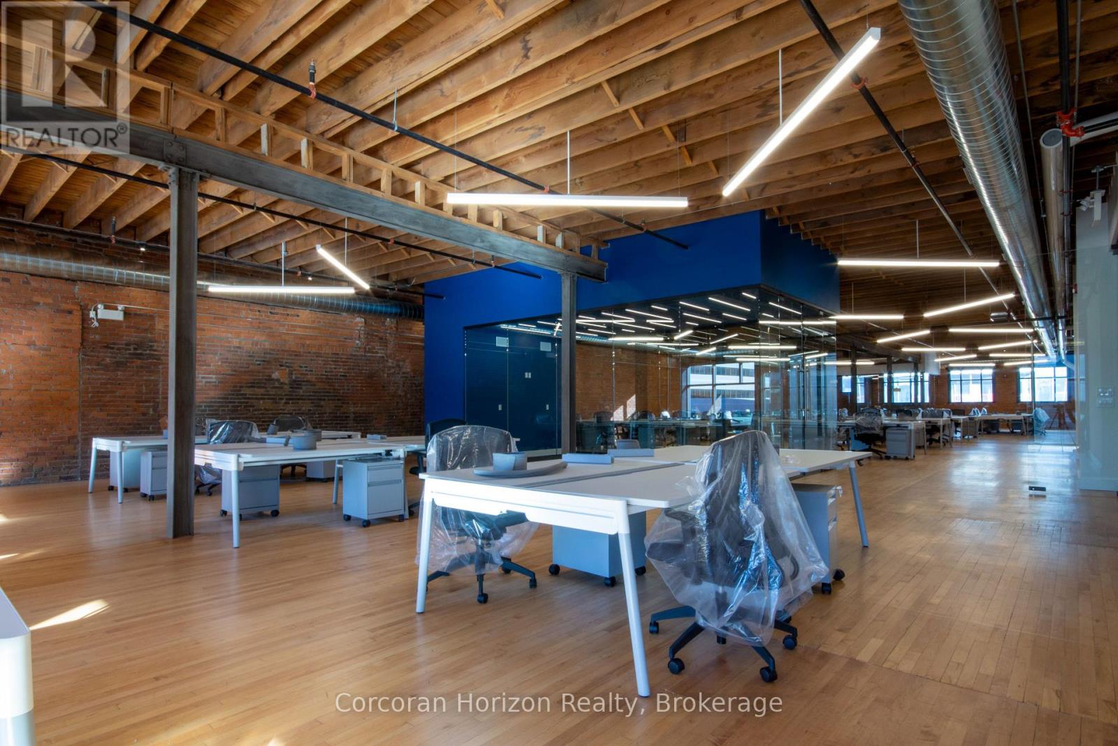 400 - 59 King Street E, Hamilton (Beasley), Ontario  L8N 1A5 - Photo 4 - X12601112