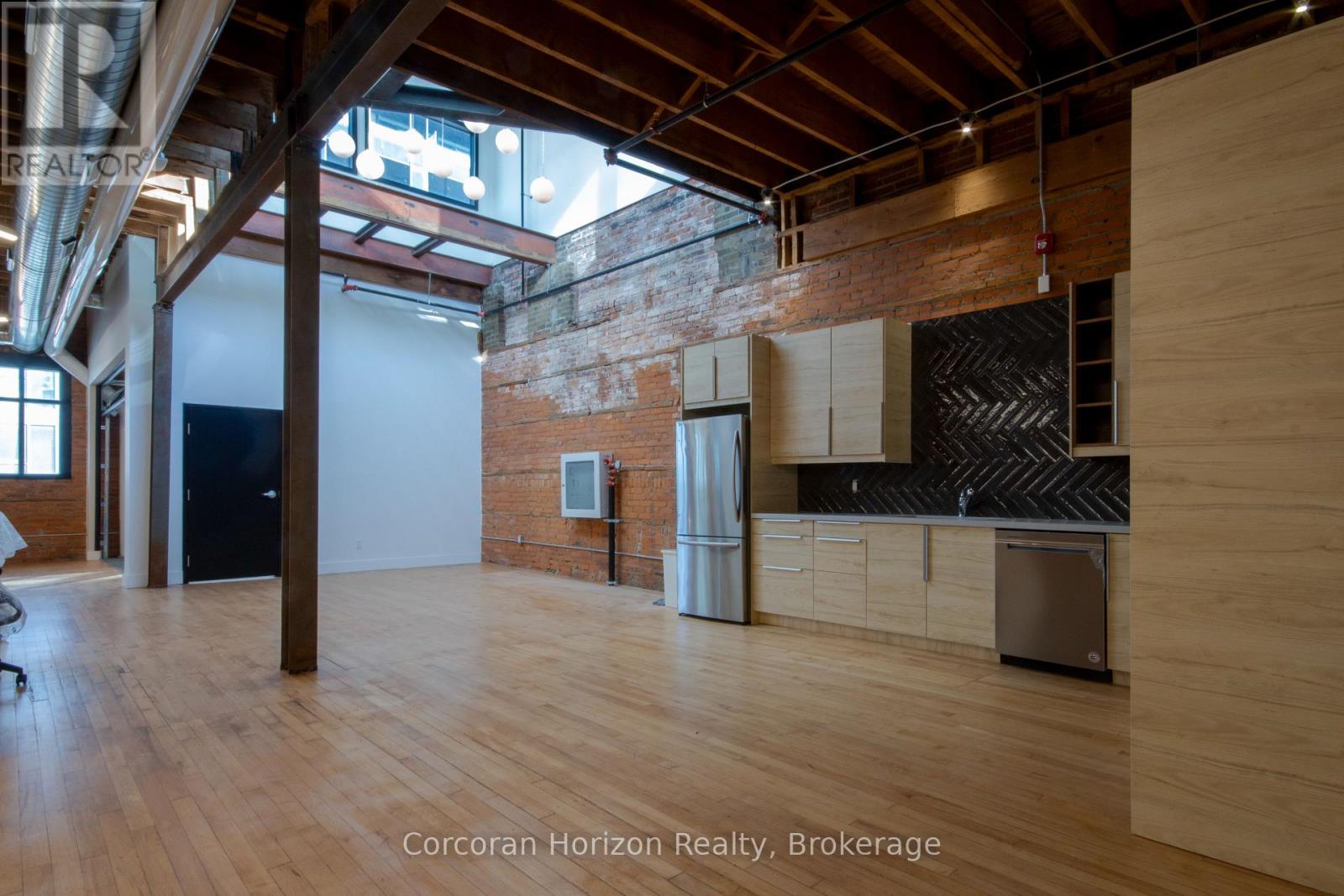 400 - 59 King Street E, Hamilton (Beasley), Ontario  L8N 1A5 - Photo 5 - X12601112