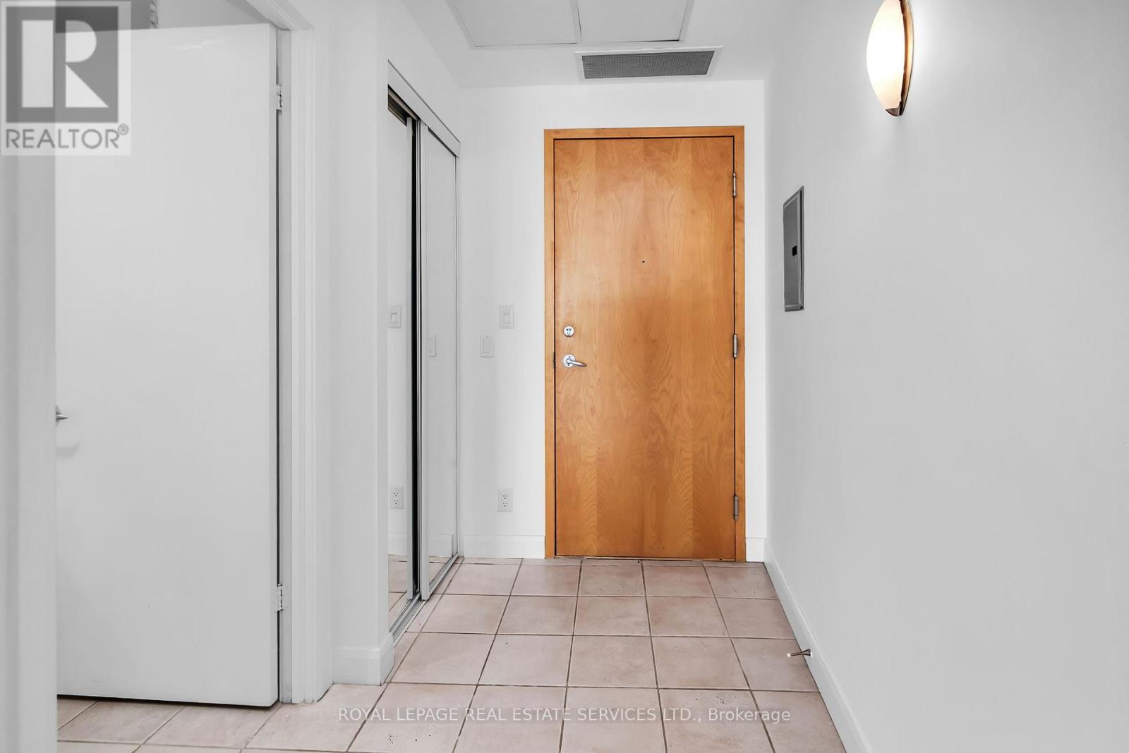 Ph13 - 700 King Street W, Toronto, Ontario  M5V 2Y6 - Photo 31 - C12600582