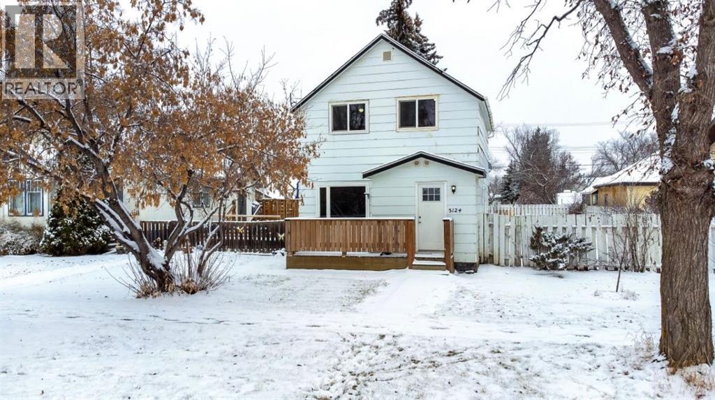 5124 52 Avenue S, Viking, Alberta  T0B 4N0 - Photo 1 - A2271035