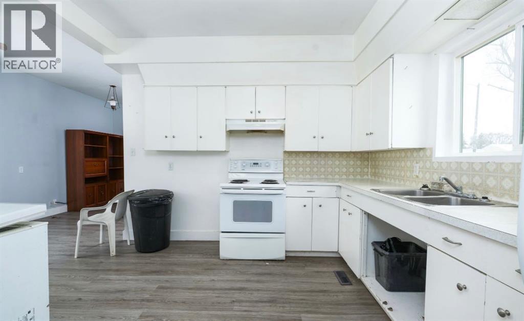 5124 52 Avenue S, Viking, Alberta  T0B 4N0 - Photo 6 - A2271035