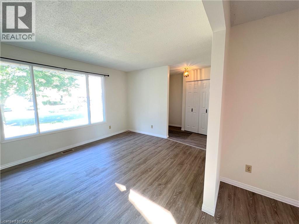 291 Canterbury Drive, Waterloo, Ontario  N2K 3C1 - Photo 5 - 40792365