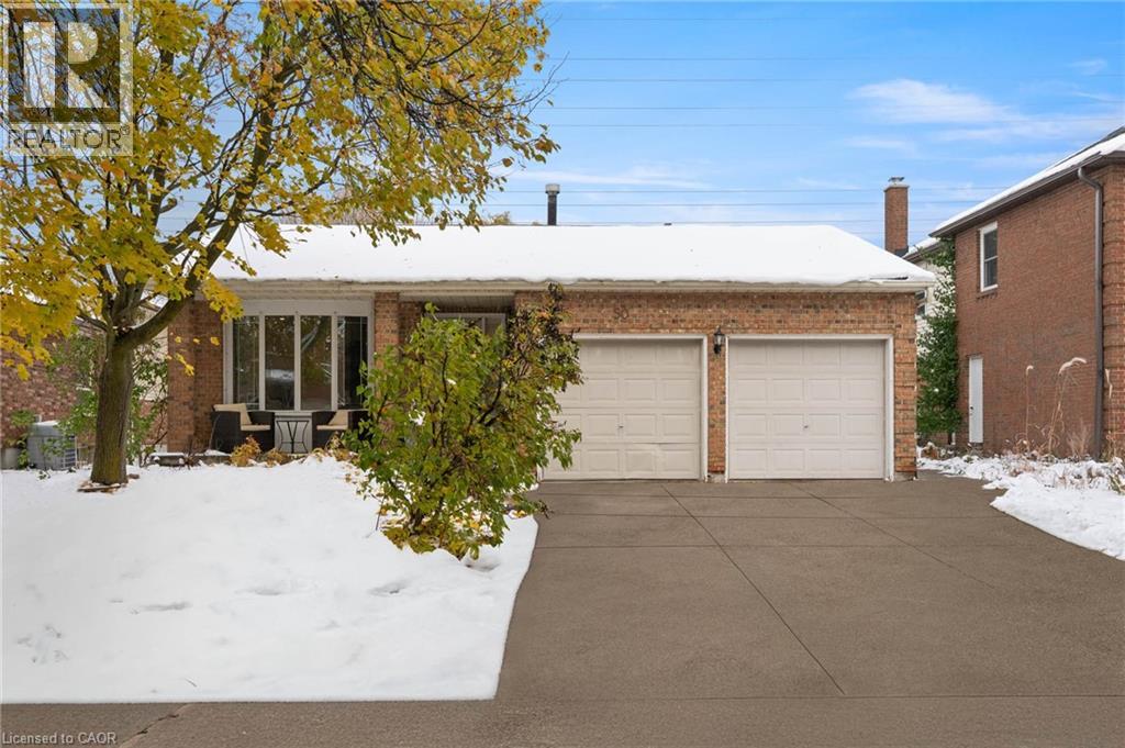 50 OLD FOREST Crescent, Kitchener, Ontario