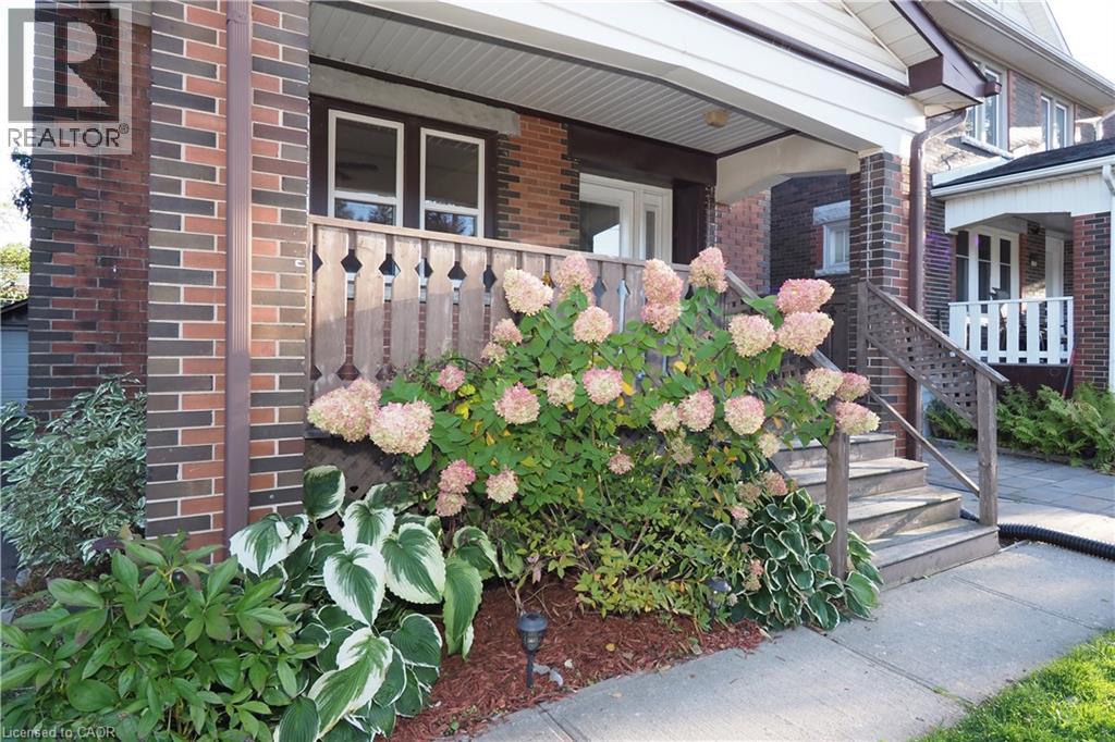 409 Wellington Street N, Kitchener, Ontario  N2H 5L3 - Photo 4 - 40790850