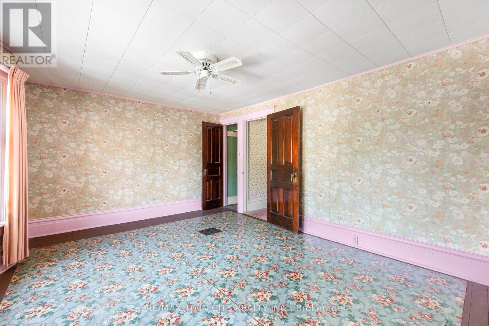 43 Mcnaughton Street, Cambridge, Ontario N1R 1Z2 - Photo 24 - X12513992