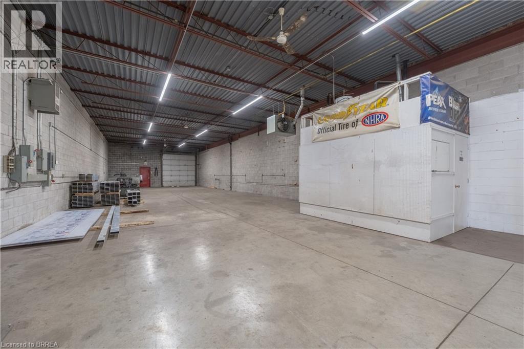 47 Copernicus Boulevard Unit# 3, Brantford, Ontario  N3P 1N4 - Photo 12 - 40790526