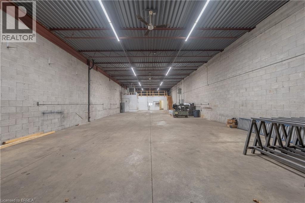 47 Copernicus Boulevard Unit# 3, Brantford, Ontario  N3P 1N4 - Photo 16 - 40790526