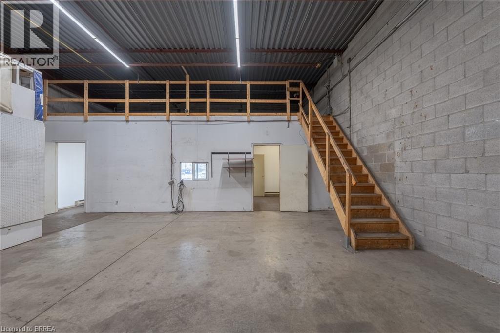 47 Copernicus Boulevard Unit# 3, Brantford, Ontario  N3P 1N4 - Photo 19 - 40790526