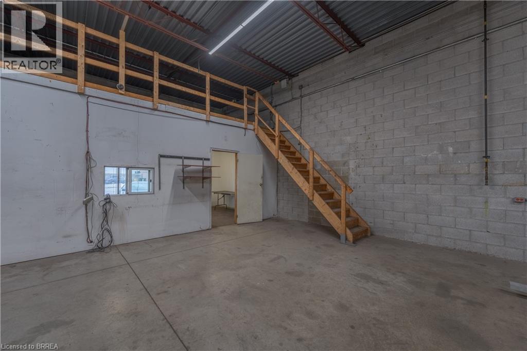 47 Copernicus Boulevard Unit# 3, Brantford, Ontario  N3P 1N4 - Photo 23 - 40790526