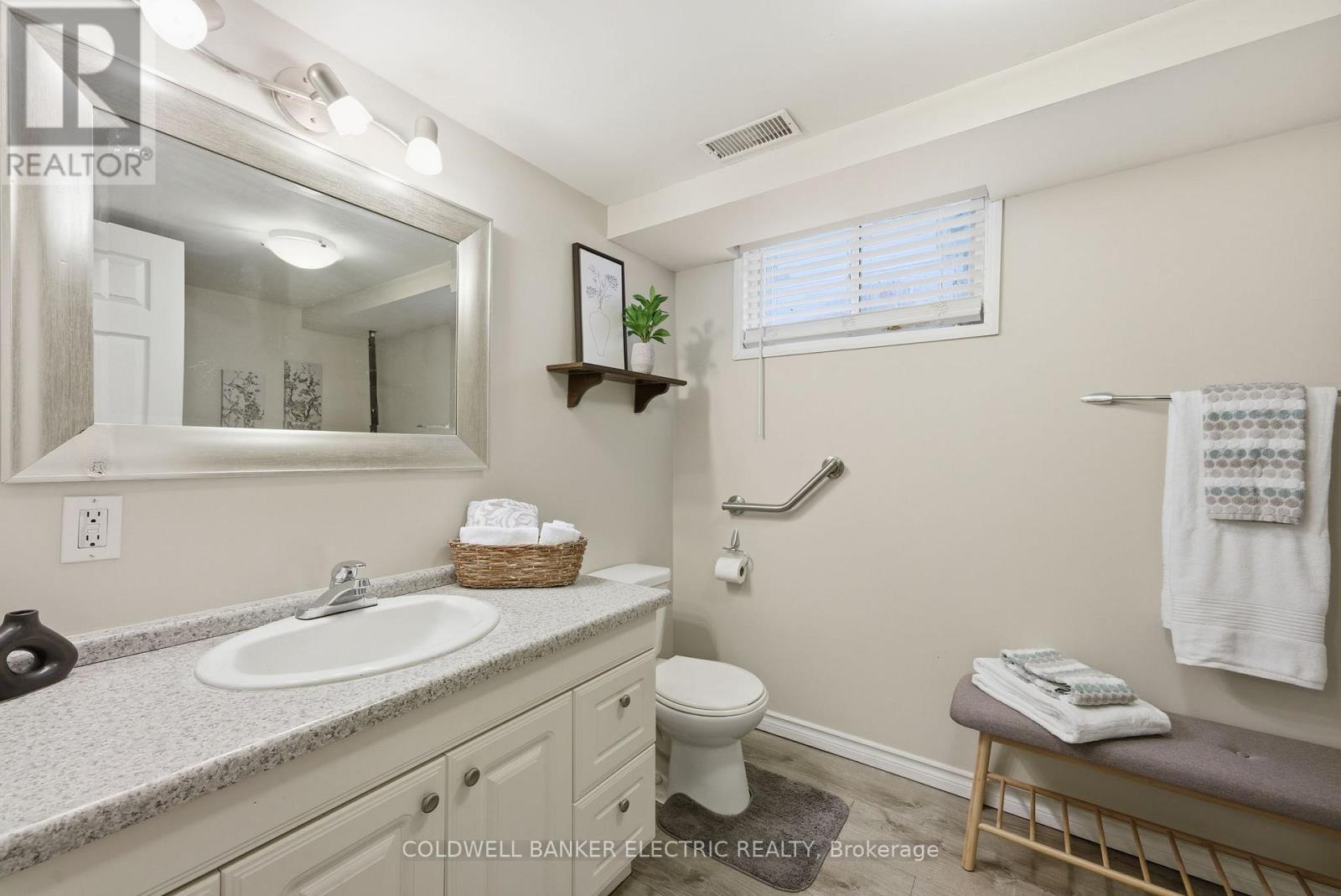 144 Fradette Avenue, Peterborough, Ontario  K9J 1T5 - Photo 24 - X12601032