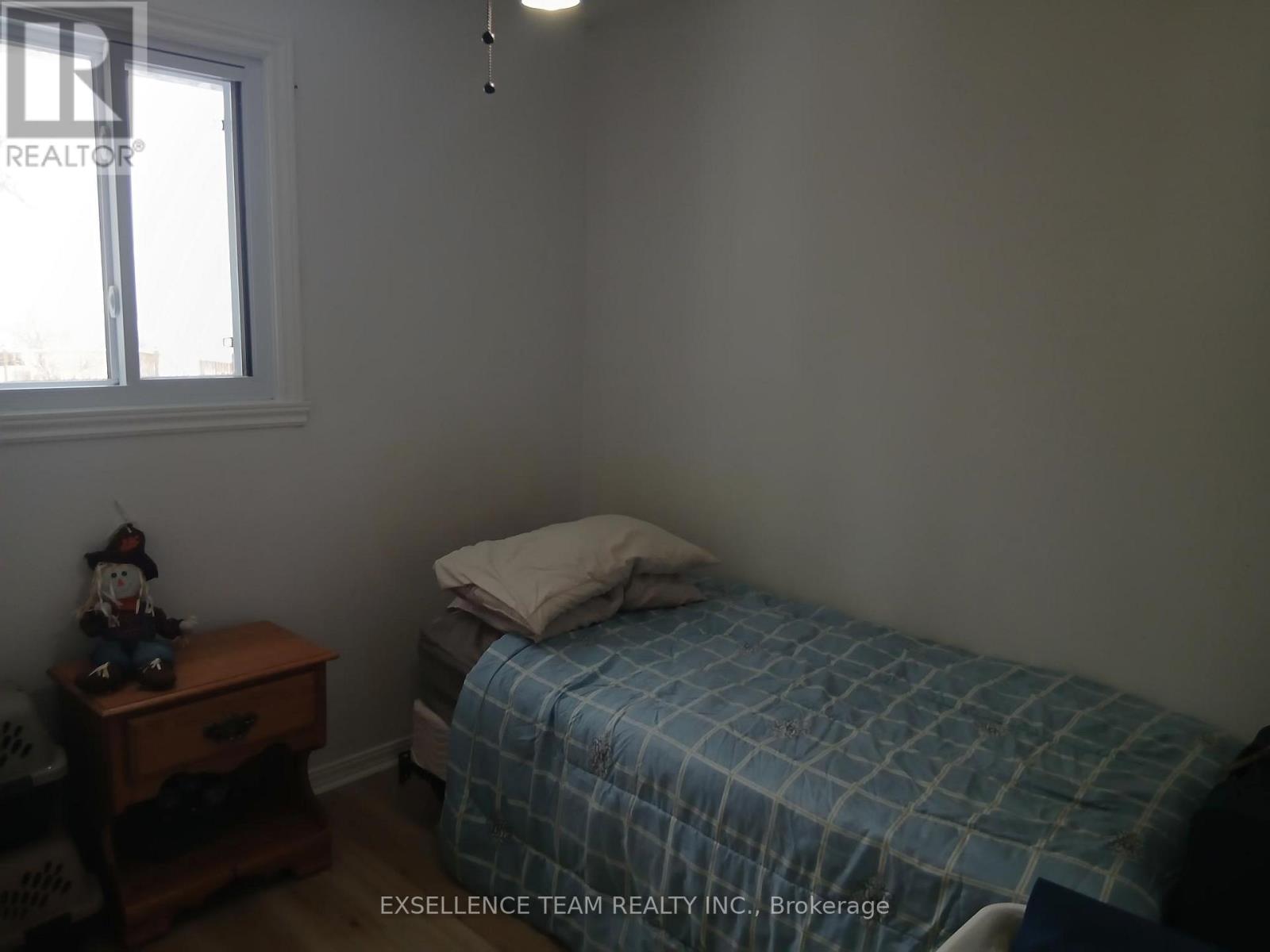 6803 St. Louis Point Road S, South Glengarry, Ontario  K0C 2E0 - Photo 25 - X12410453