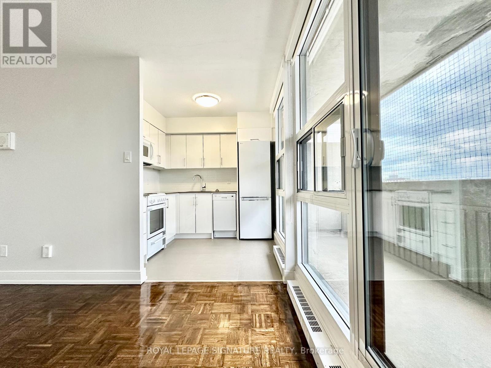 2715 - 33 Isabella Street, Toronto, Ontario  M4Y 2P7 - Photo 3 - C12600774