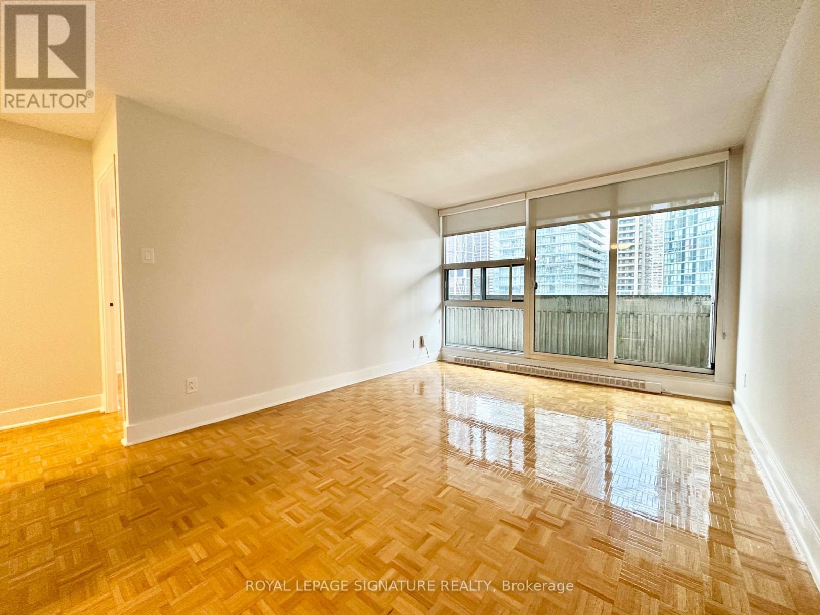 2110 - 33 ISABELLA STREET, Toronto, Ontario