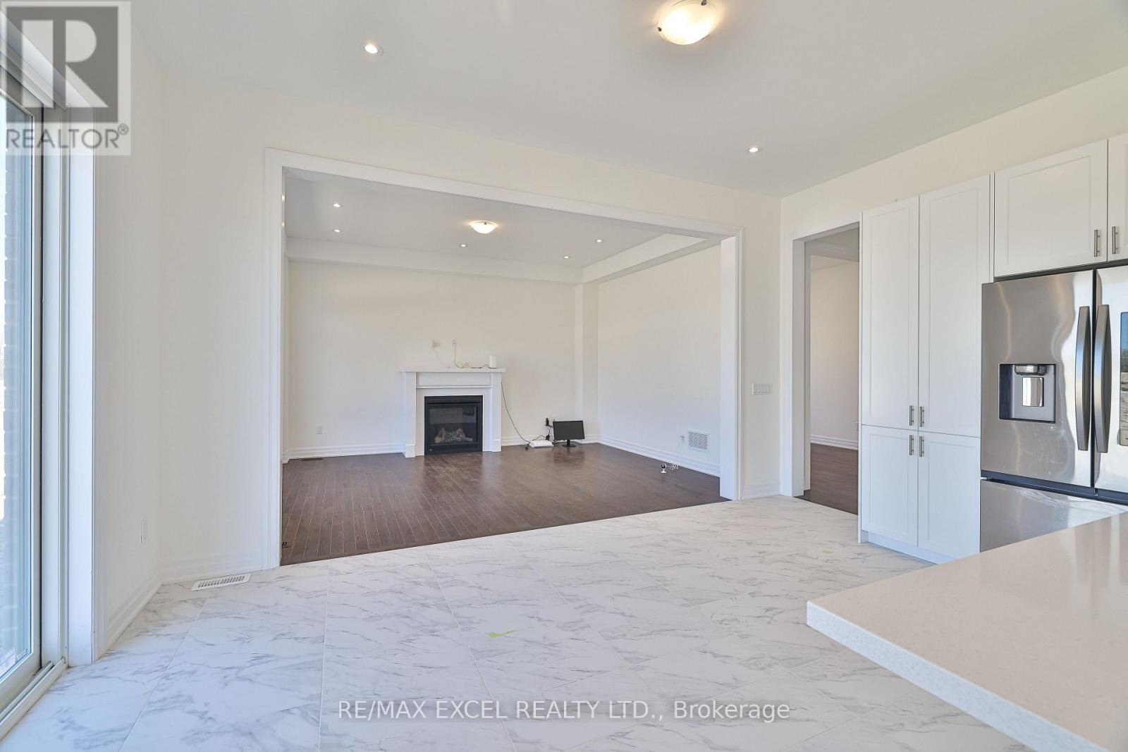 24 Sunny Acre Crescent, King, Ontario  L7B 1B6 - Photo 15 - N12426962