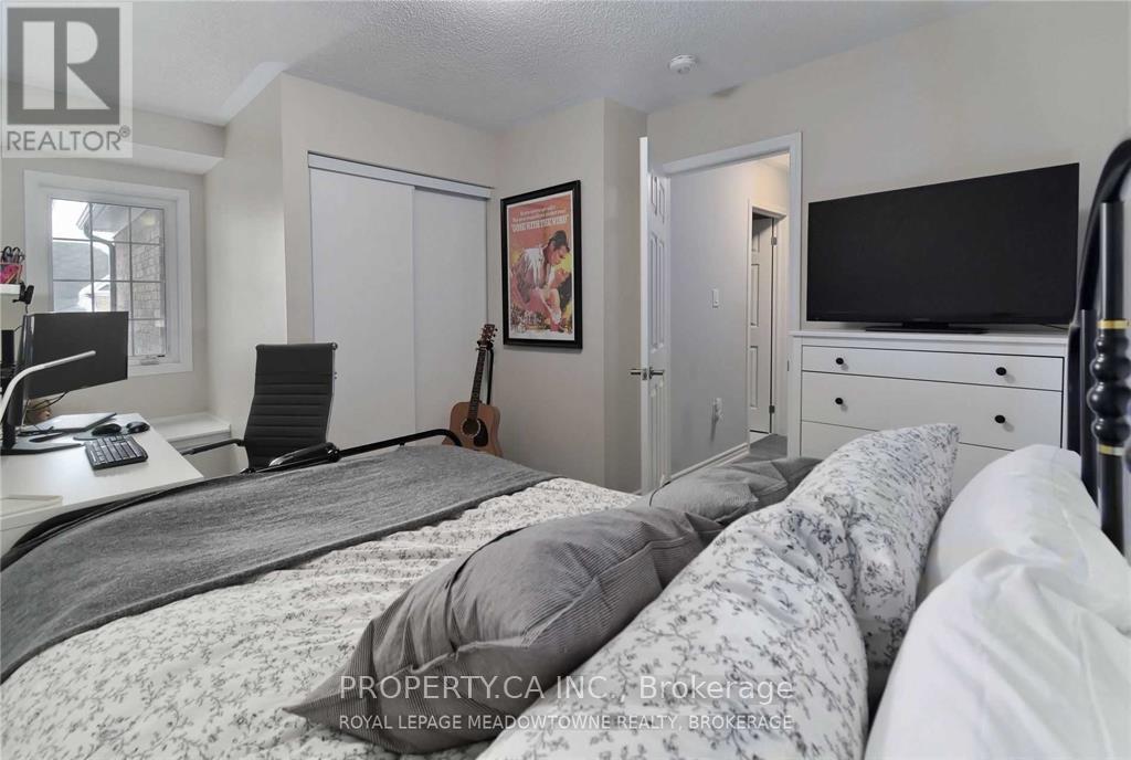 1244 Rose Way N, Milton, Ontario L9E 1L9 - Photo 18 - W12594326