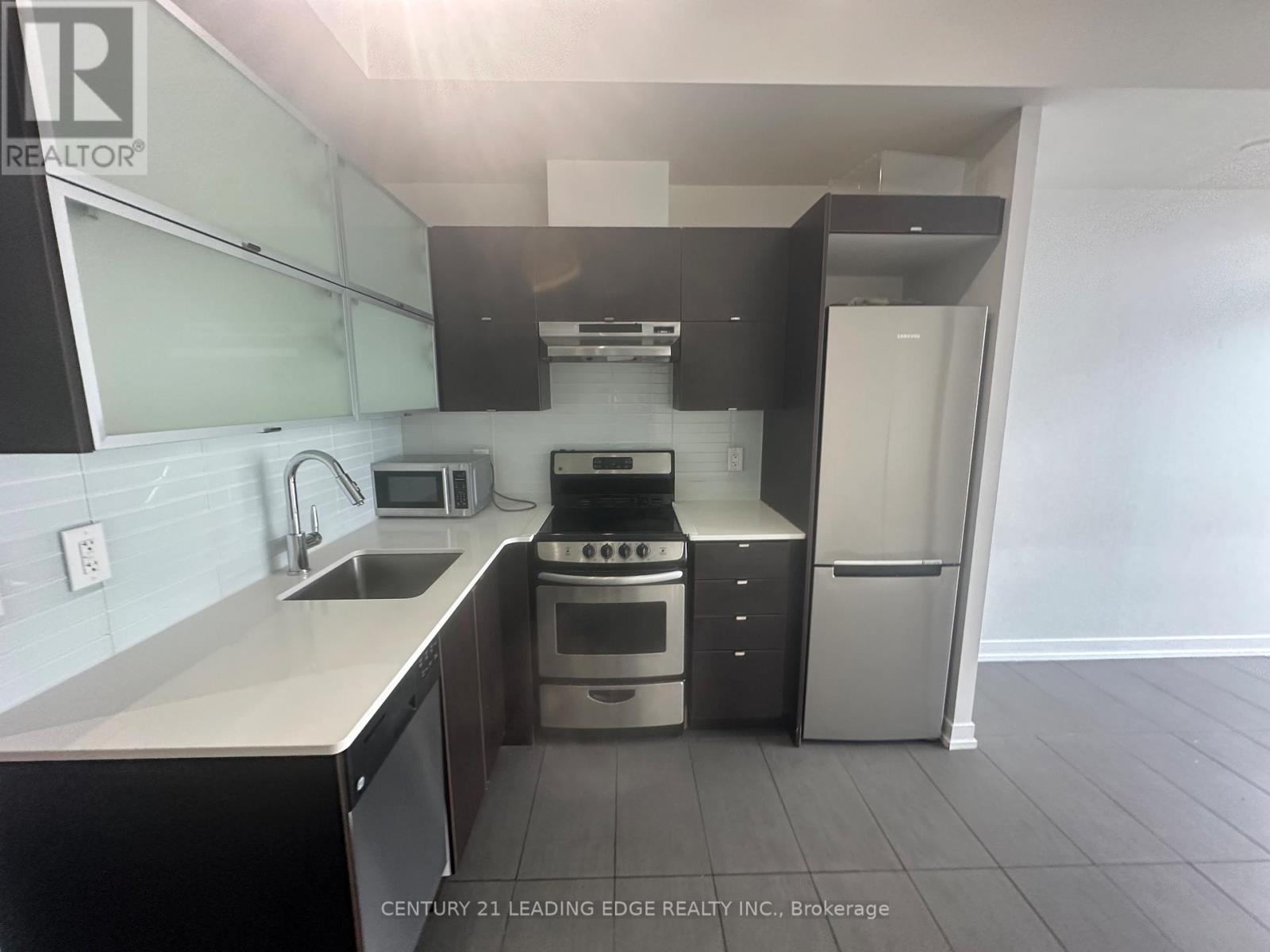 2705 - 170 Fort York Boulevard, Toronto, Ontario  M5V 0E6 - Photo 4 - C12601082