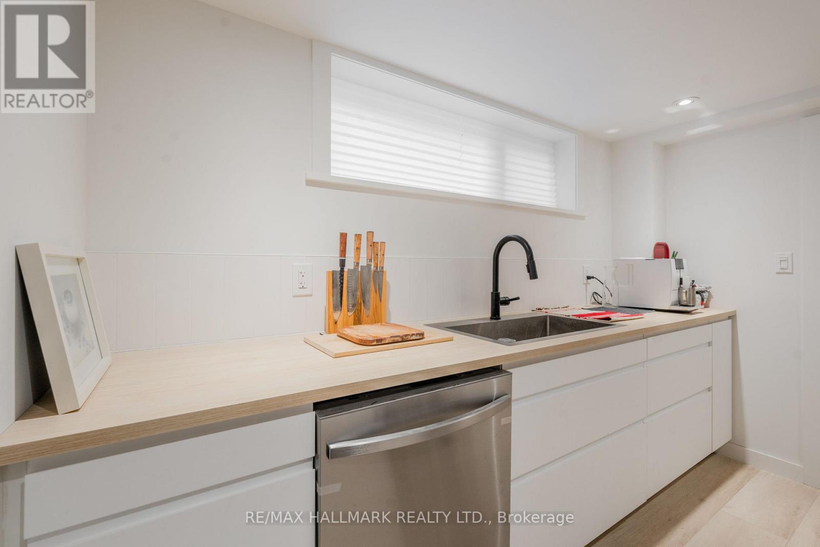 Bsmt - 44 Robertsfield Crescent, Toronto, Ontario  M1R 2X3 - Photo 7 - E12601048