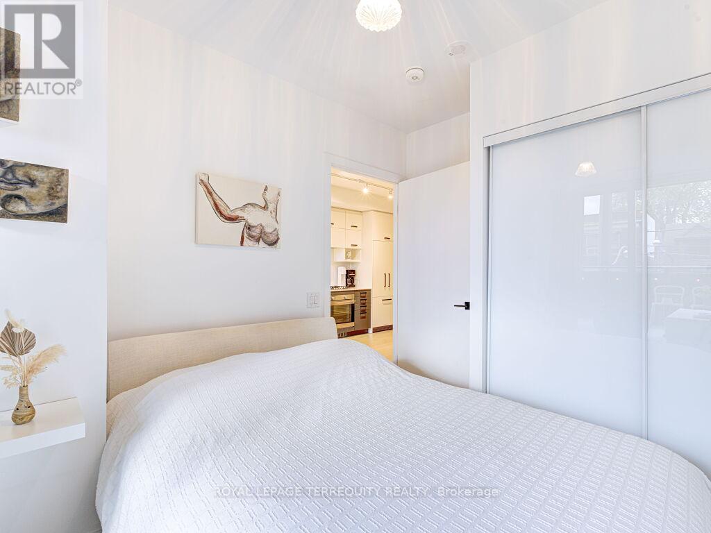 201 - 1888 Queen Street E, Toronto, Ontario  M4L 1H4 - Photo 11 - E12601076