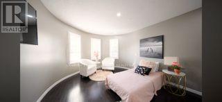 9 Meekings Drive, Ajax (Central West), Ontario  L1T 3N7 - Photo 13 - E12601142