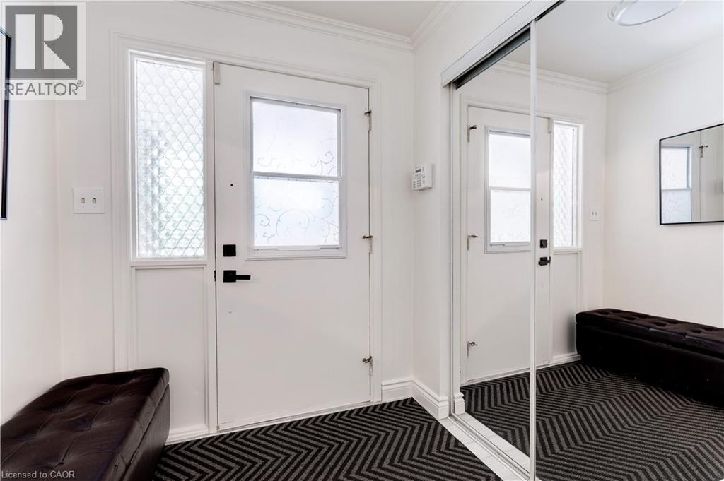 4 Beston Drive, Hamilton, Ontario  L8T 4V7 - Photo 4 - 40752485