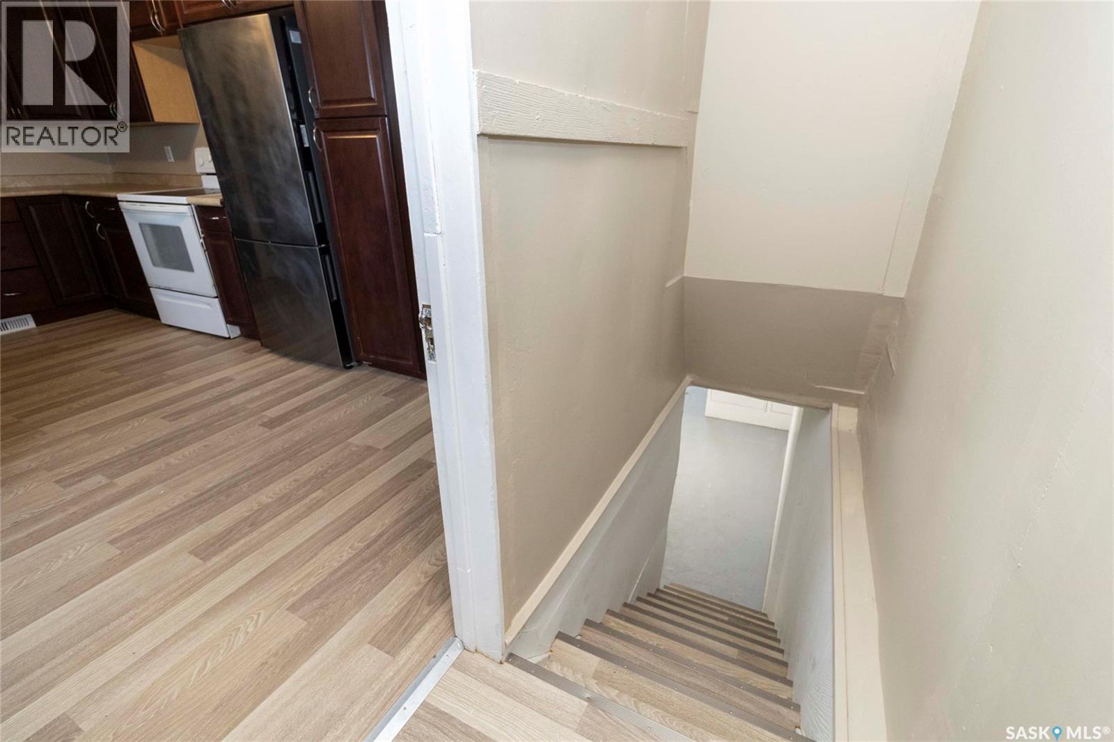 325 S Avenue S, Saskatoon, Saskatchewan  S7M 3A1 - Photo 28 - SK024536