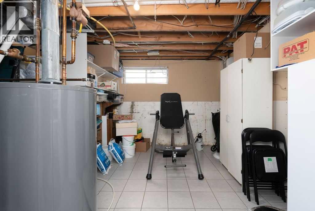 5704 35 Avenue, Camrose, Alberta  T4V 4N2 - Photo 31 - A2251353