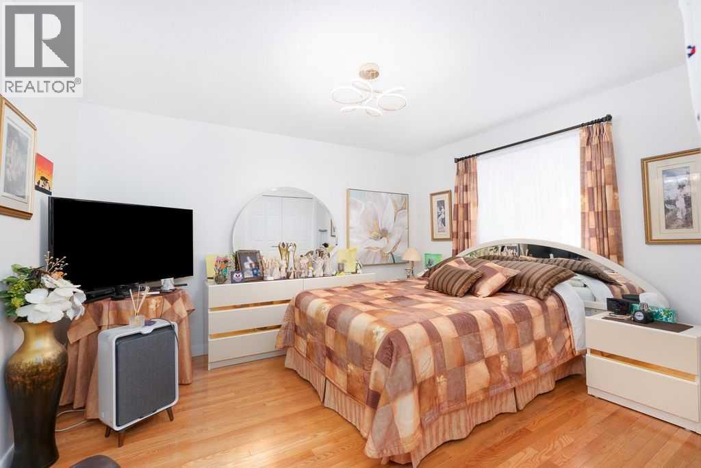 5704 35 Avenue, Camrose, Alberta  T4V 4N2 - Photo 17 - A2251353