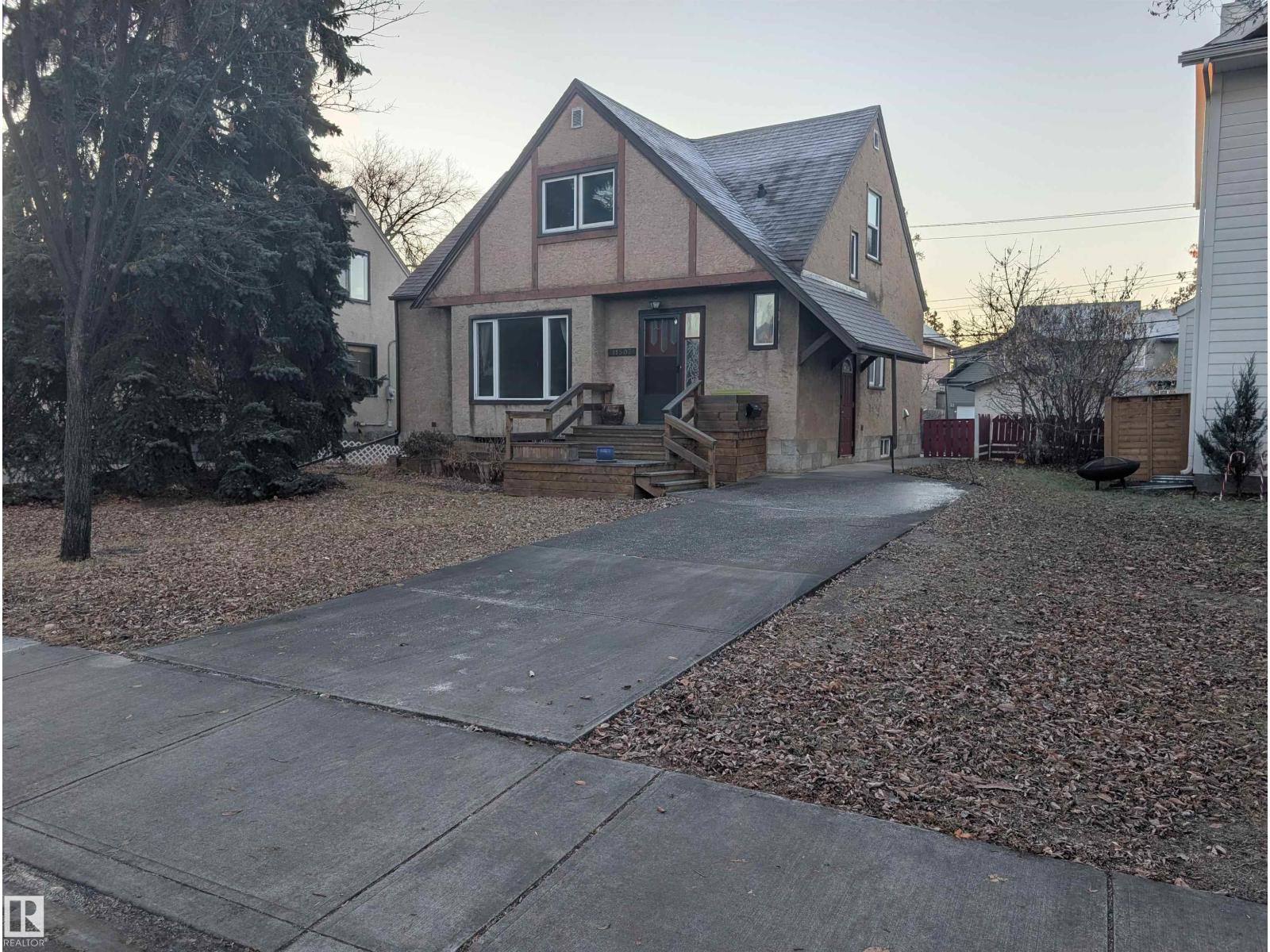 11507 72 AV NW, Edmonton, Alberta