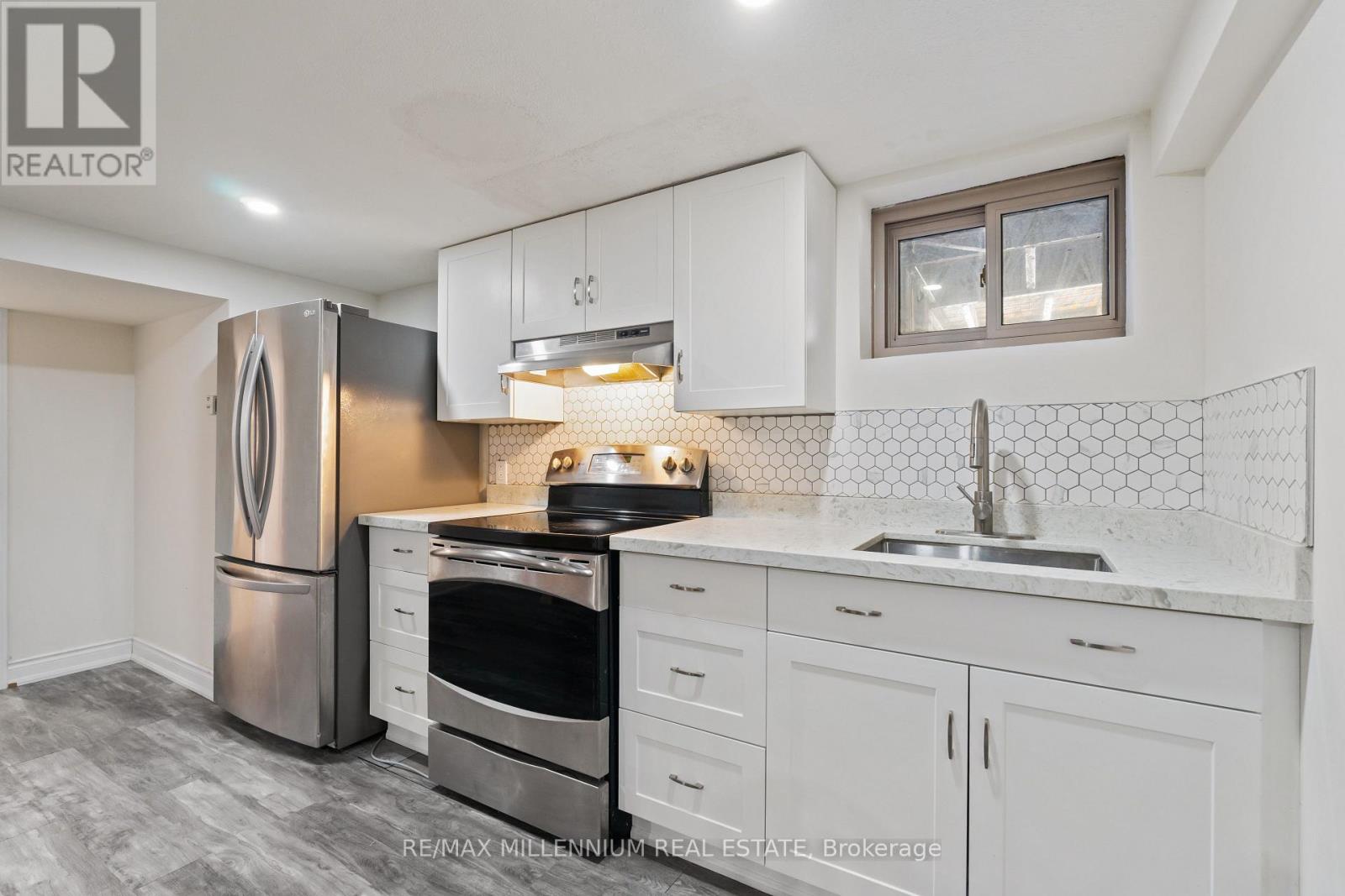 759 Chestnut Street, Innisfil, Ontario  L9S 2H8 - Photo 13 - N12601094