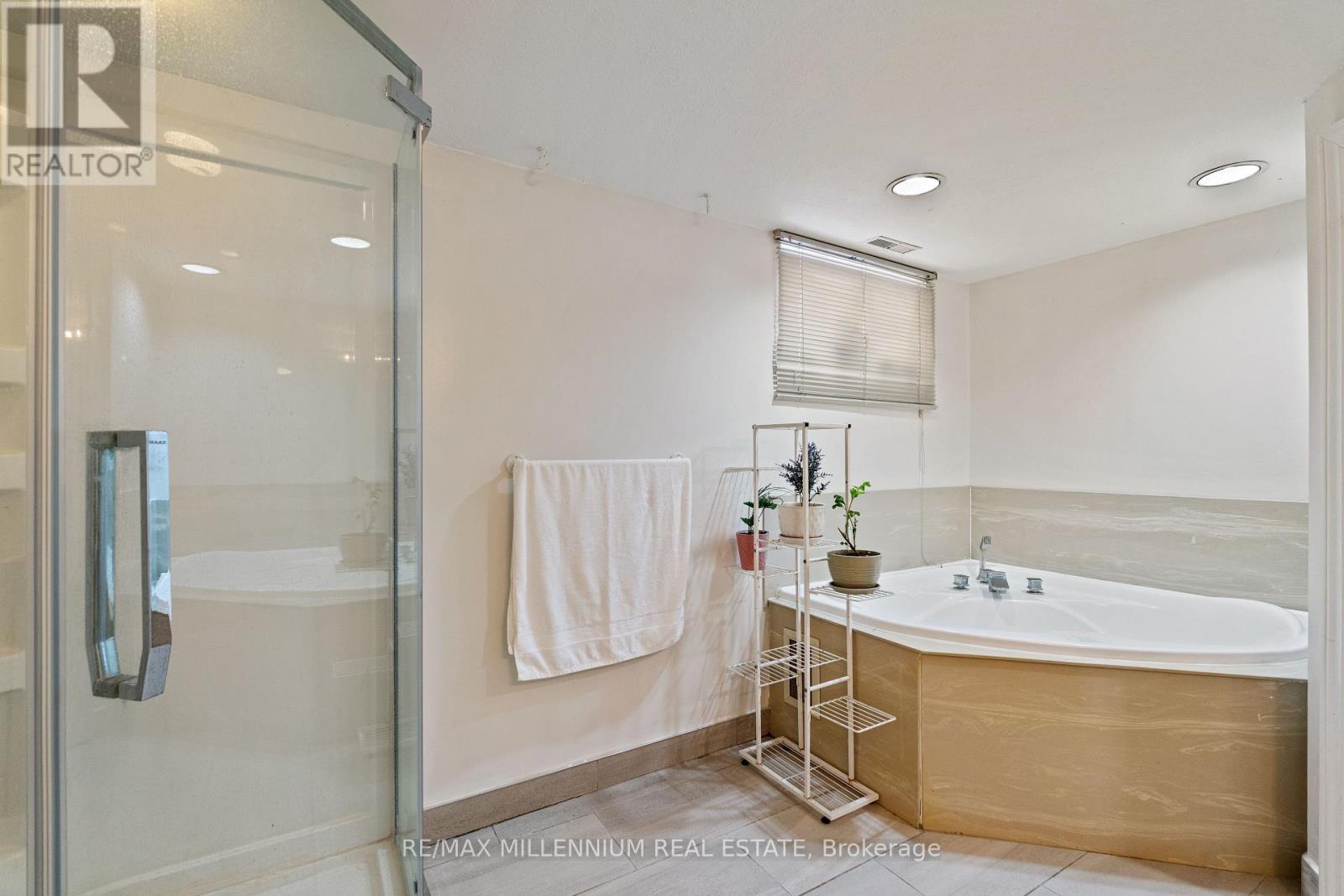 759 Chestnut Street, Innisfil, Ontario  L9S 2H8 - Photo 18 - N12601094