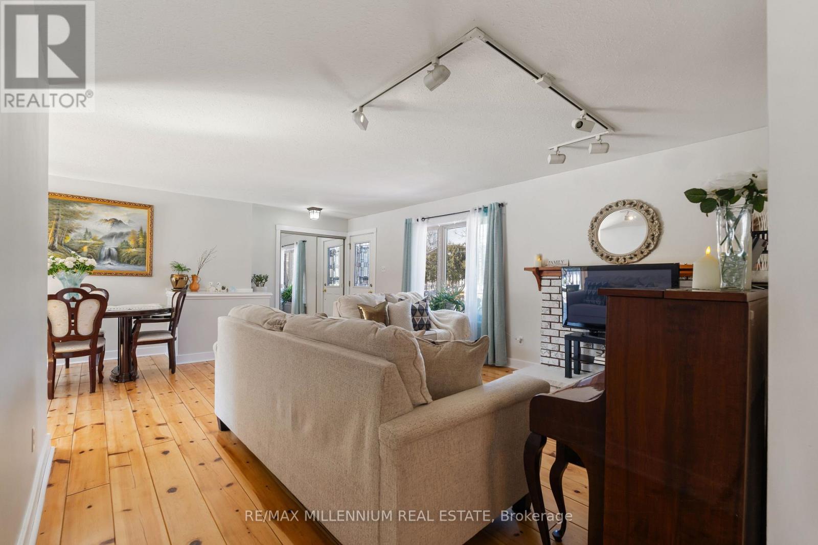 759 Chestnut Street, Innisfil, Ontario  L9S 2H8 - Photo 35 - N12601094