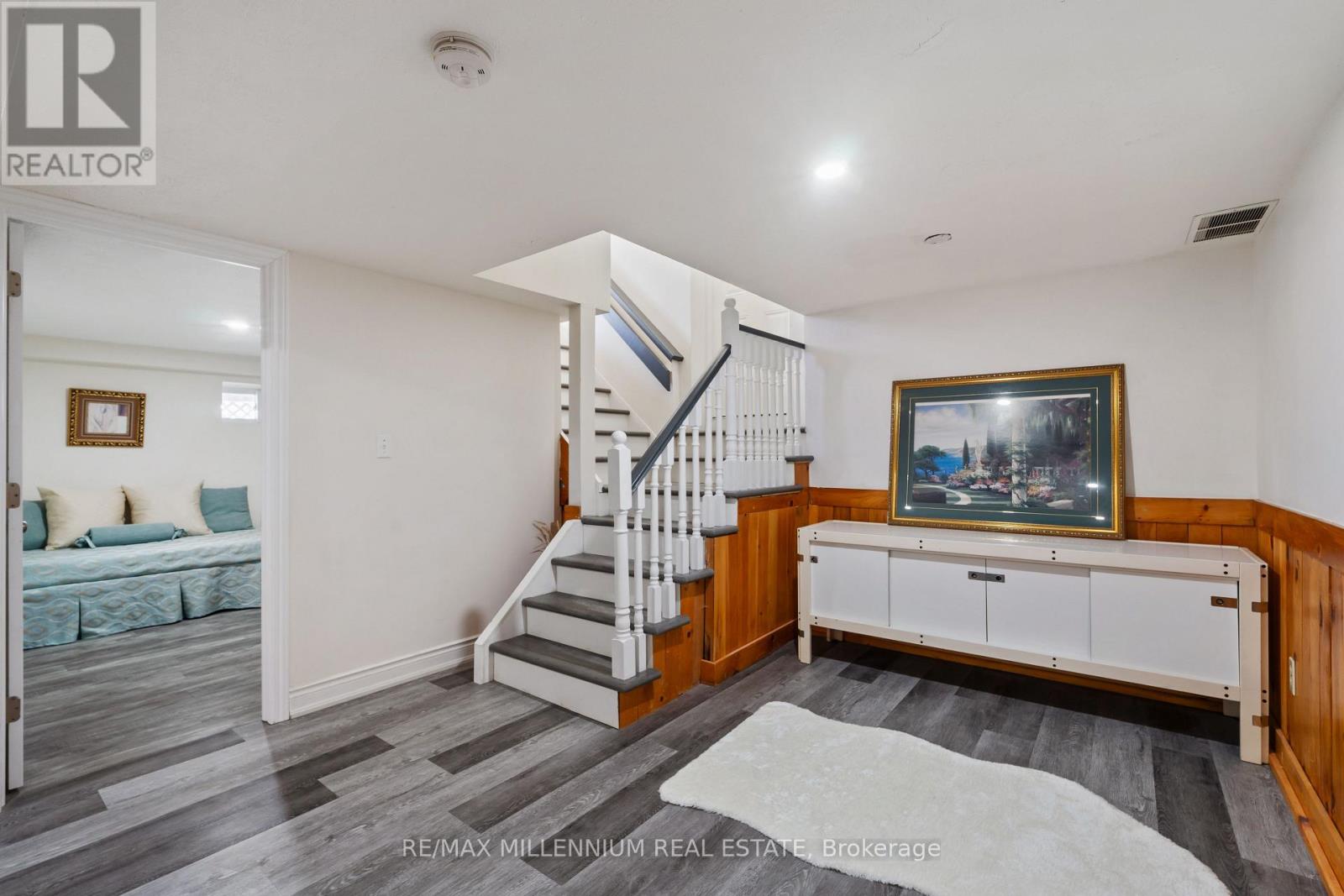 759 Chestnut Street, Innisfil, Ontario  L9S 2H8 - Photo 6 - N12601094