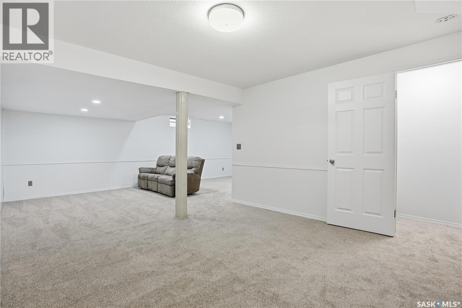 2626 Ehman Bay, Regina, Saskatchewan  S4V 0L6 - Photo 30 - SK025087