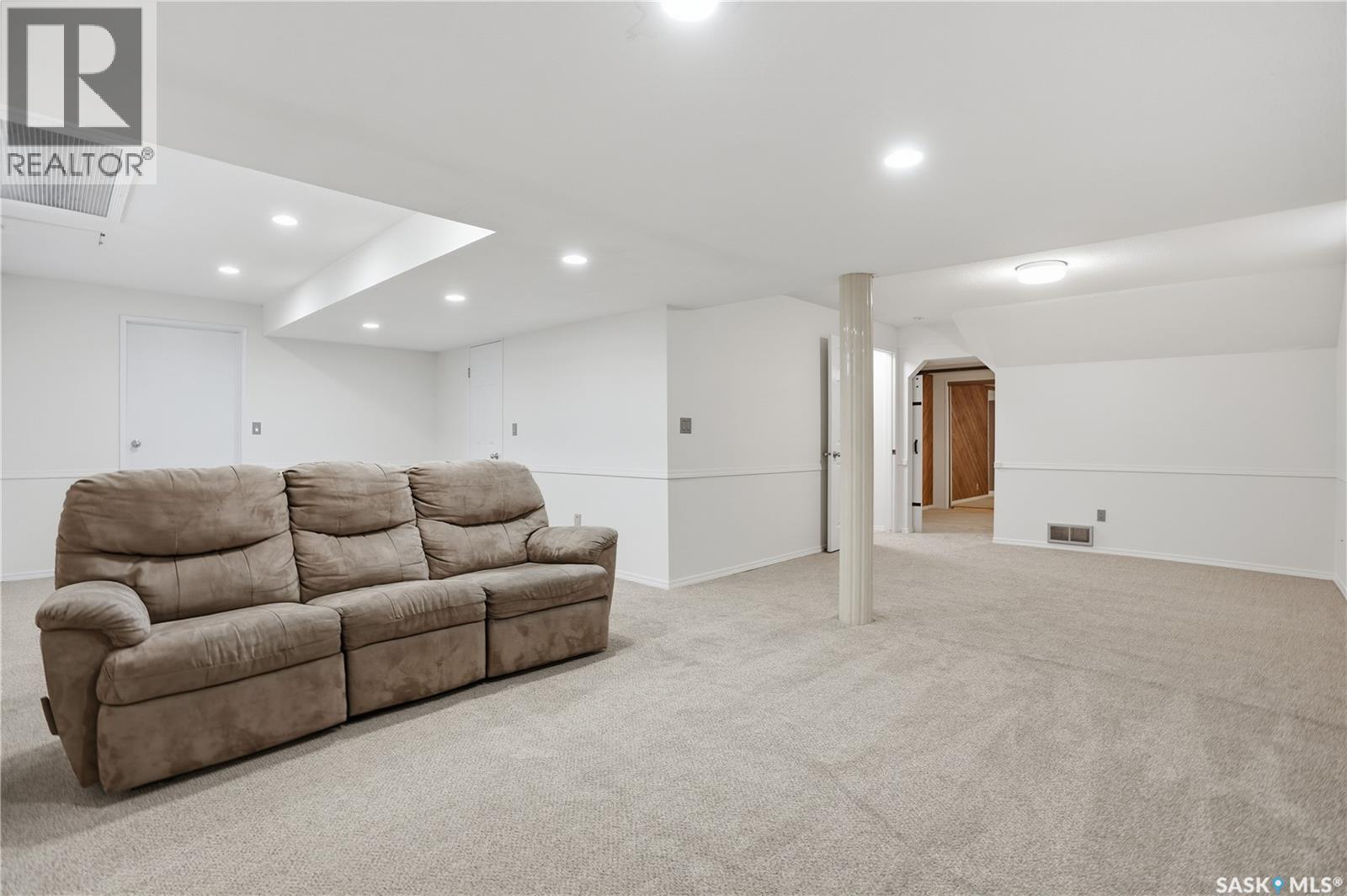 2626 Ehman Bay, Regina, Saskatchewan  S4V 0L6 - Photo 31 - SK025087