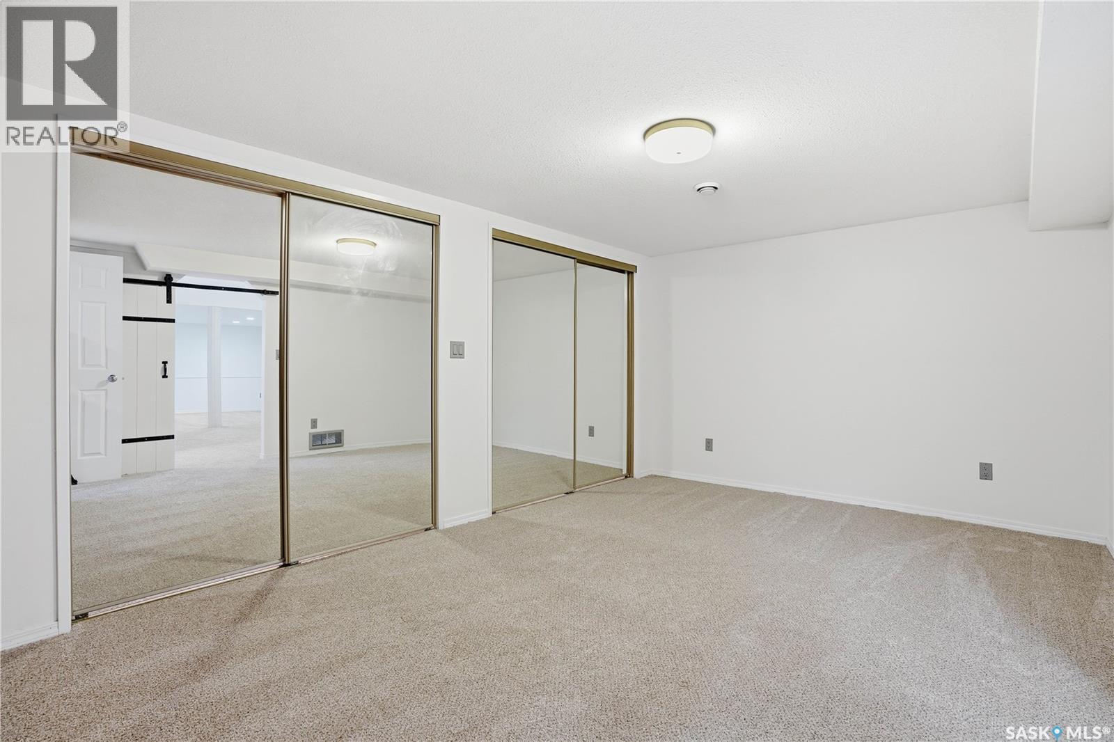 2626 Ehman Bay, Regina, Saskatchewan  S4V 0L6 - Photo 37 - SK025087