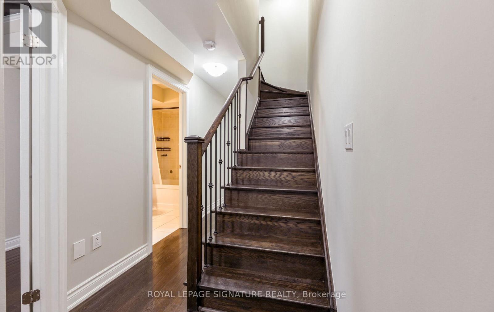 37 Hargrave Lane, Toronto, Ontario  M4N 0A4 - Photo 20 - C12601072