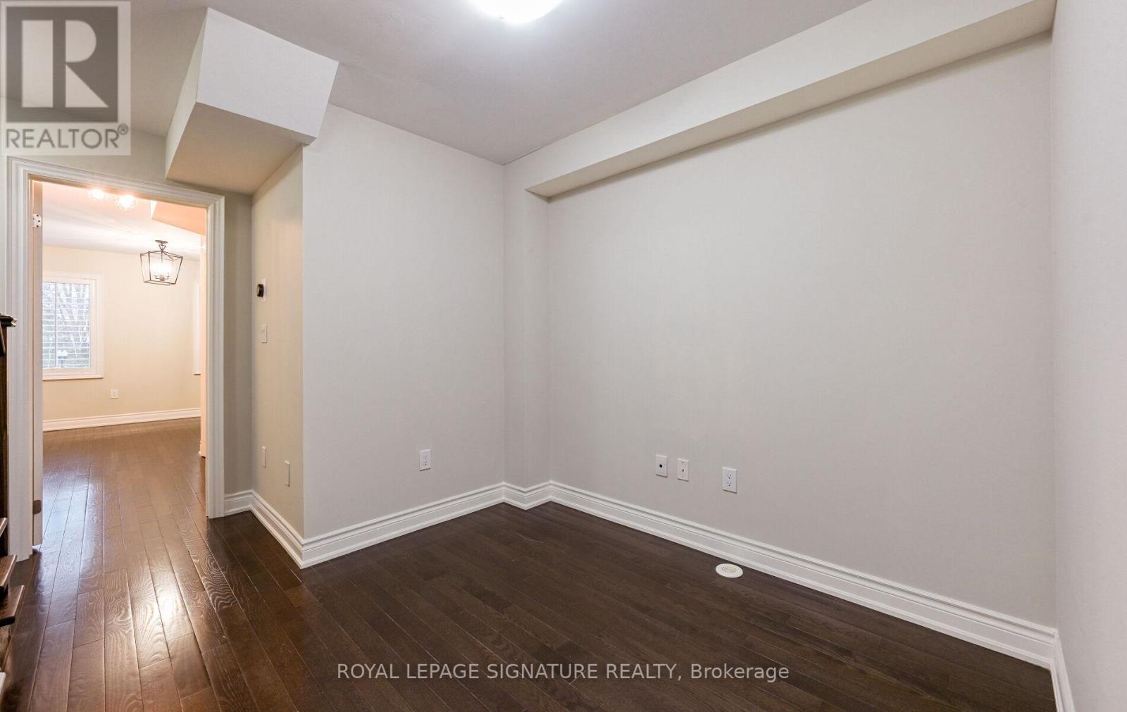 37 Hargrave Lane, Toronto, Ontario  M4N 0A4 - Photo 21 - C12601072