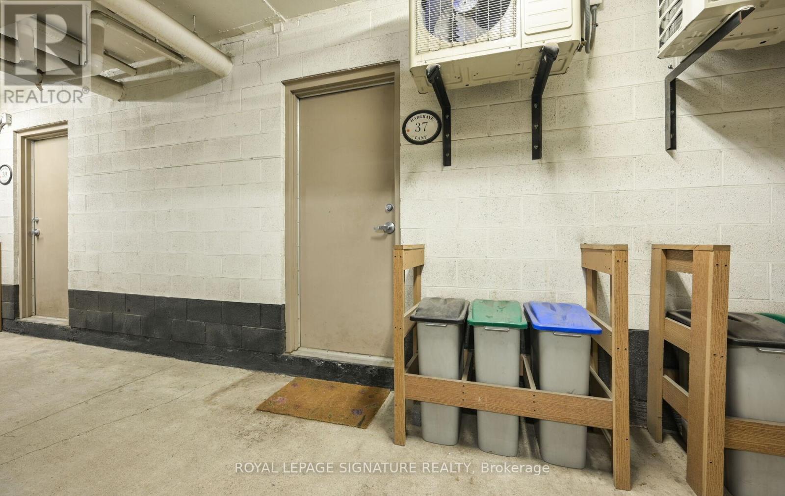 37 Hargrave Lane, Toronto, Ontario  M4N 0A4 - Photo 40 - C12601072