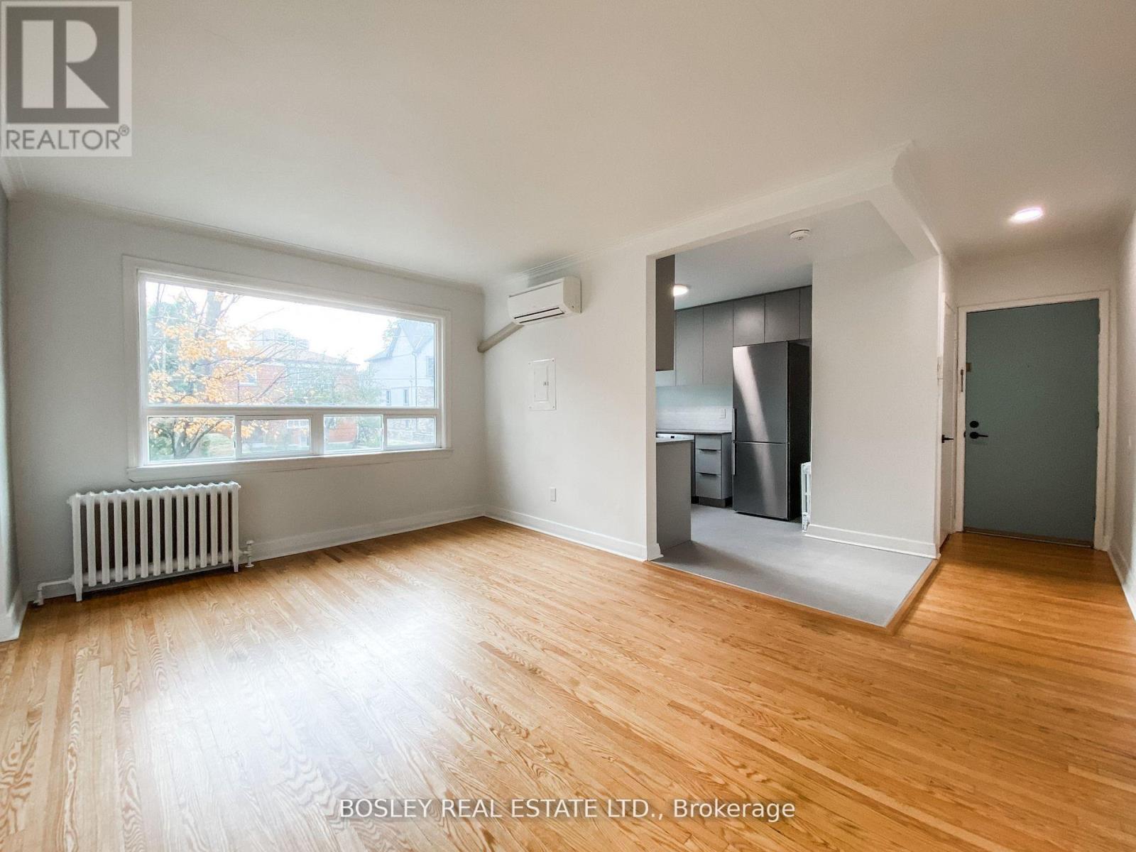 1 - 14 Wadsworth Boulevard, Toronto, Ontario  M9N 2G2 - Photo 3 - W12601054