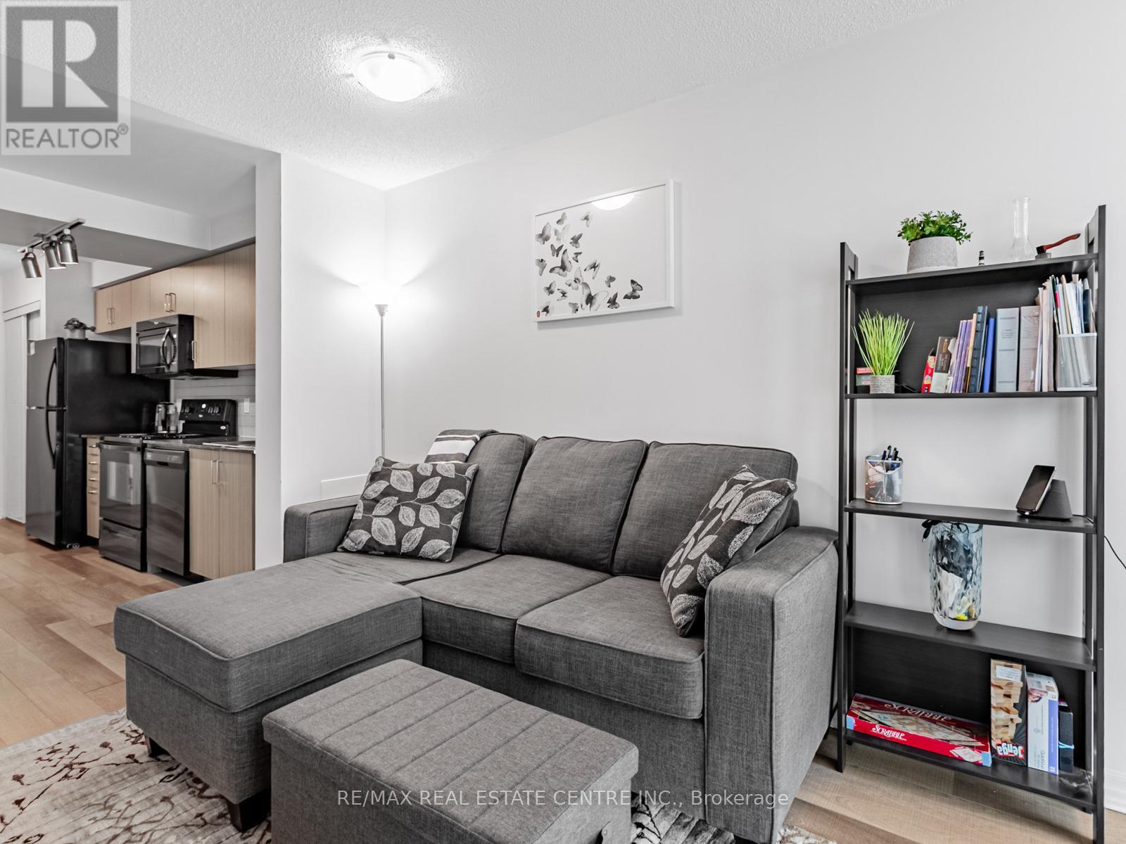 720 - 80 Esther Lorrie Drive, Toronto, Ontario  M9W 4V1 - Photo 12 - W12601062