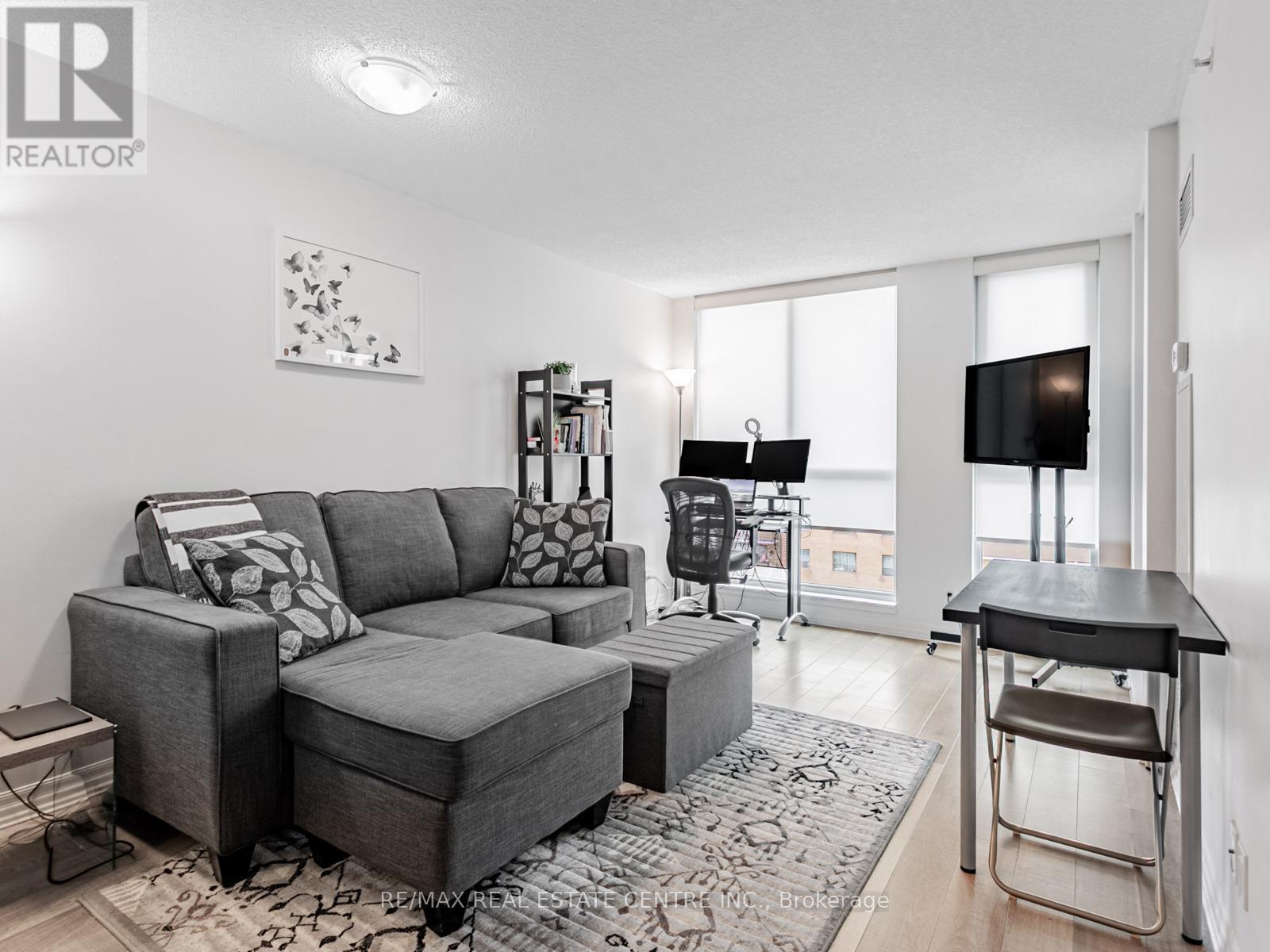 720 - 80 Esther Lorrie Drive, Toronto, Ontario  M9W 4V1 - Photo 13 - W12601062