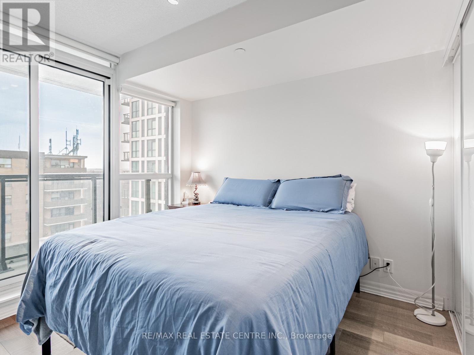 720 - 80 Esther Lorrie Drive, Toronto, Ontario  M9W 4V1 - Photo 19 - W12601062